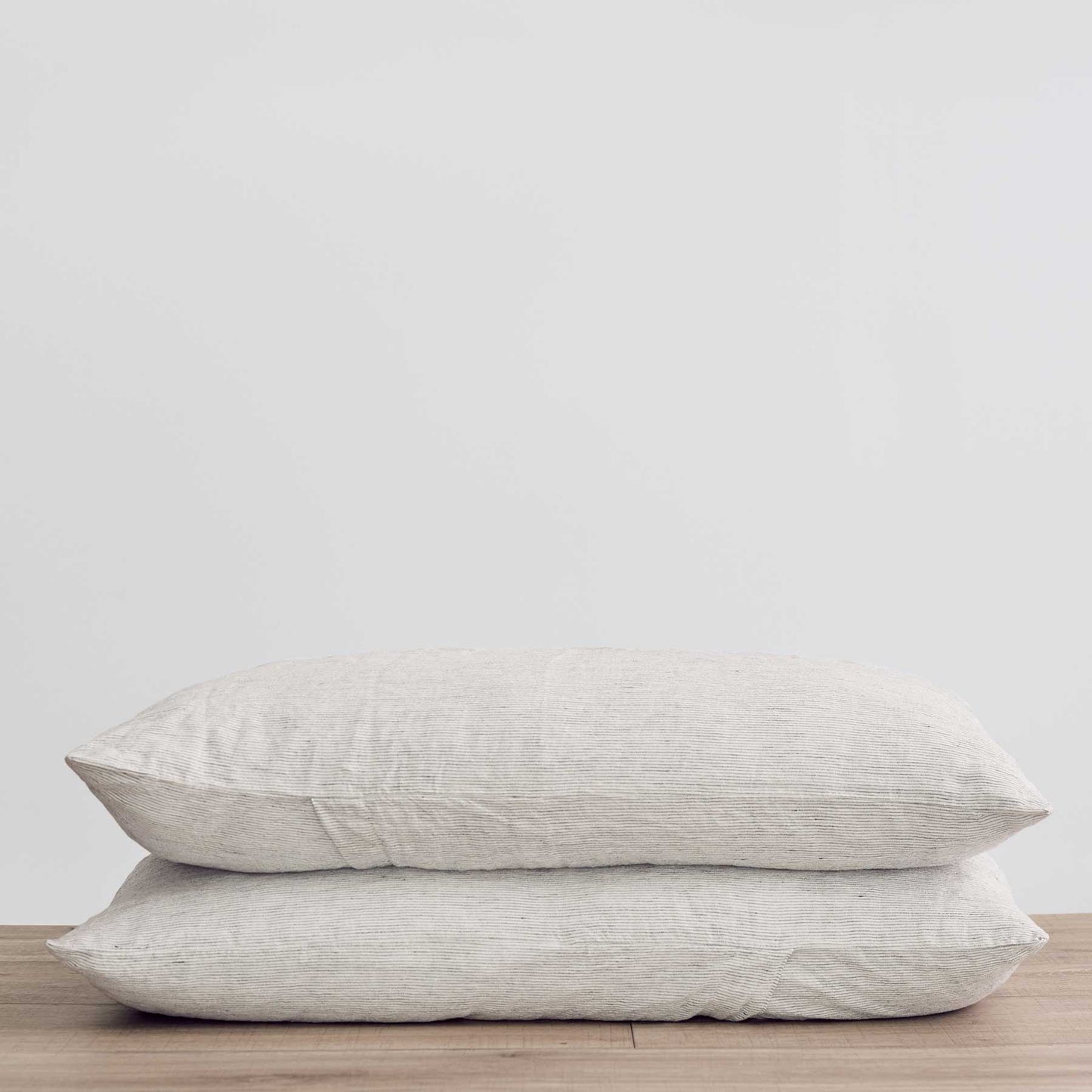 Set of 2 Linen Pillowcases