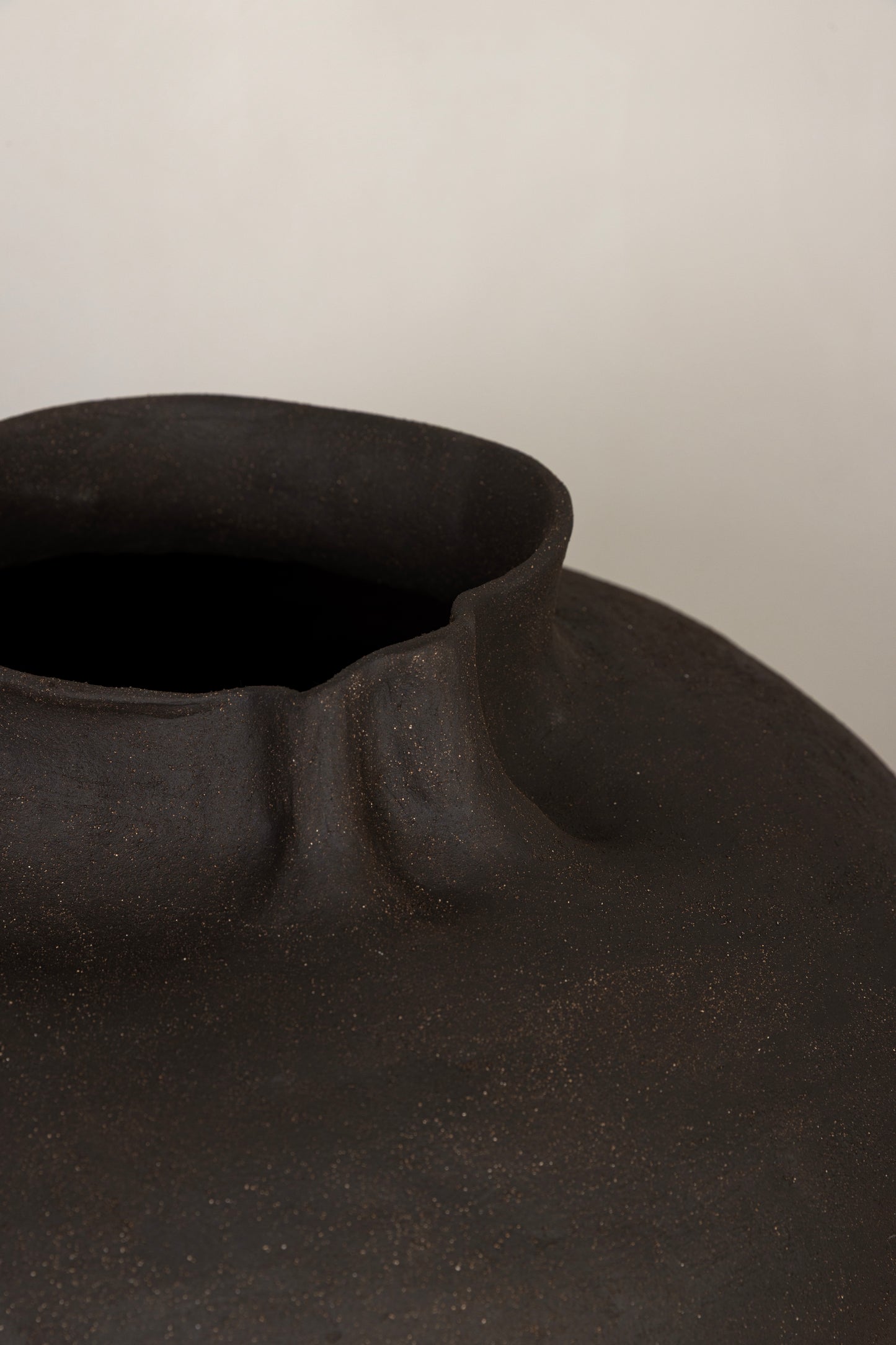Elegance 2 Vase