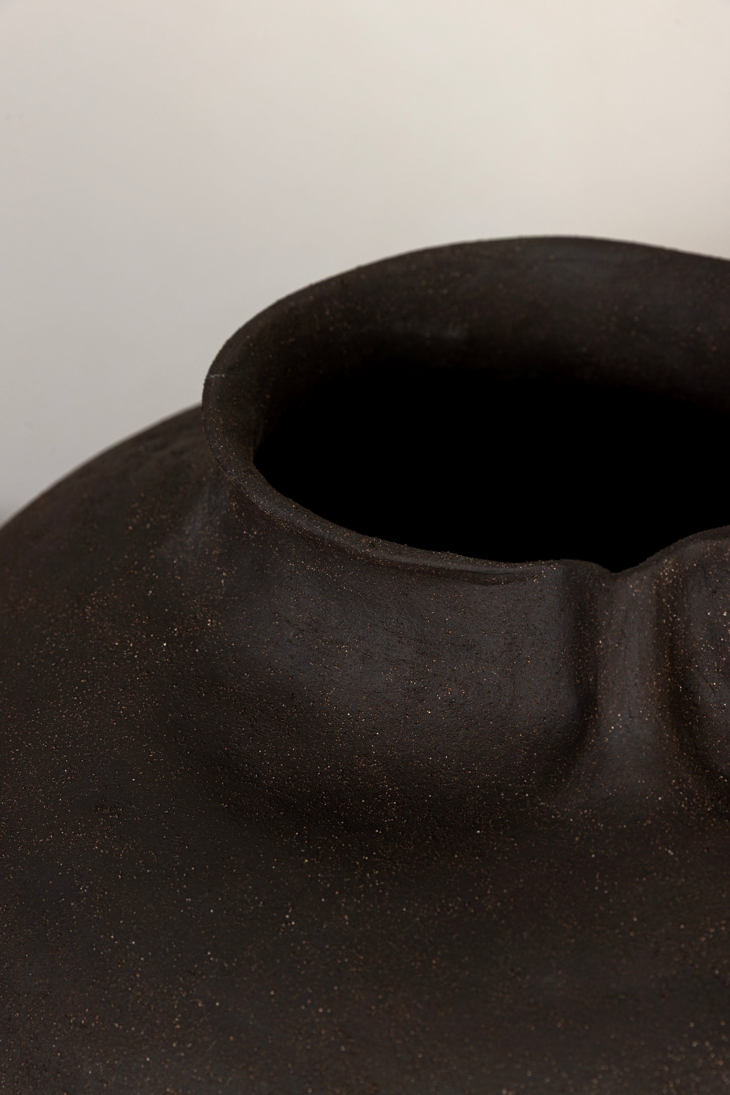 Elegance 2 Vase