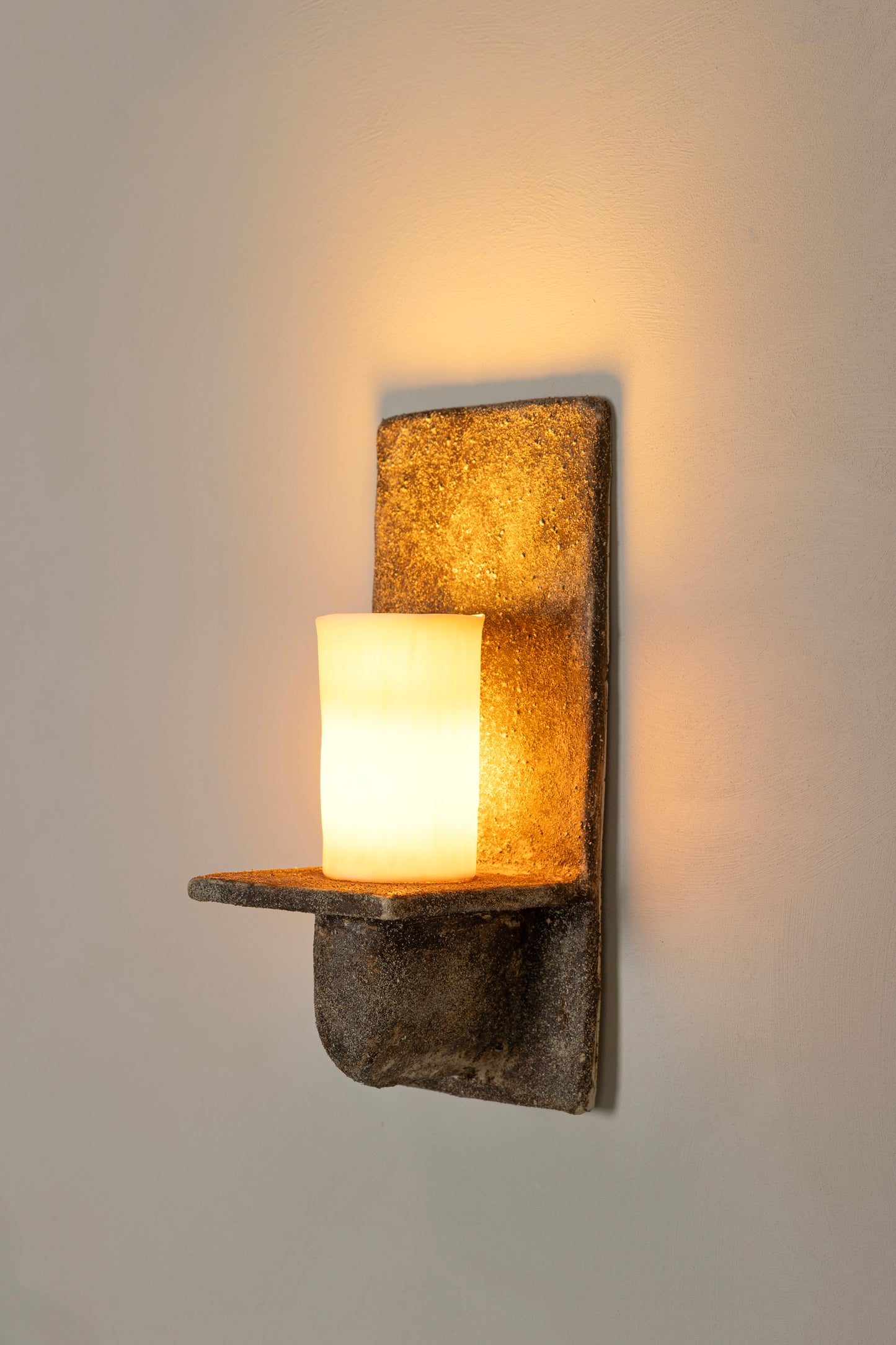 Puna Wall Sconce