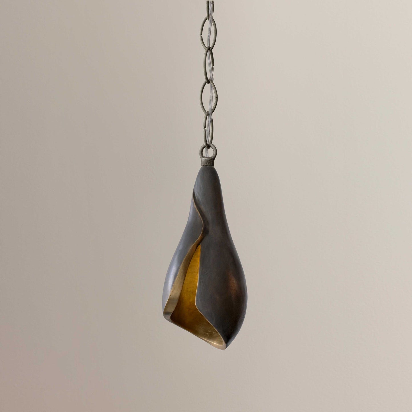 Lirio Pendant