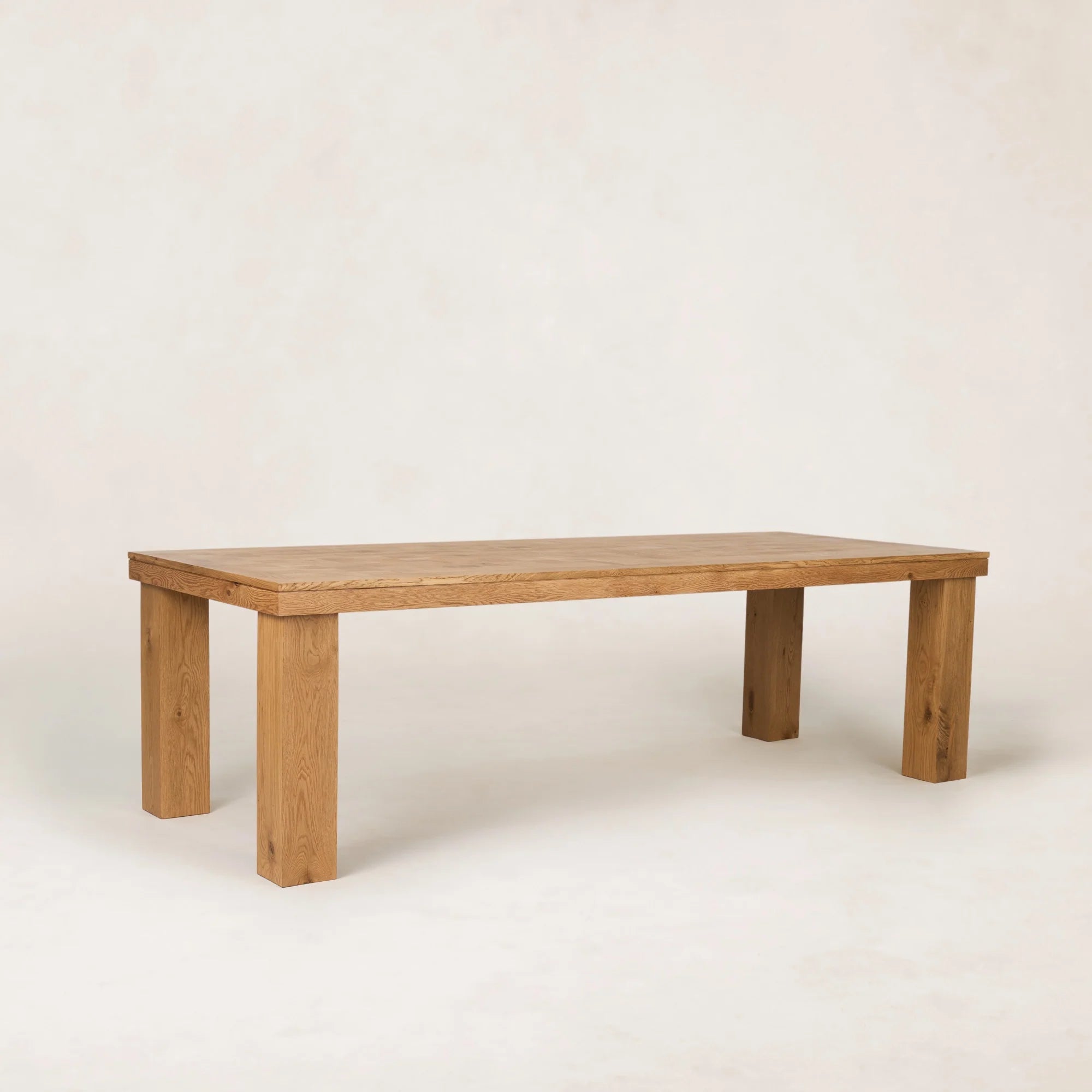 Ghent Dining Table – THECAZAPROJECT