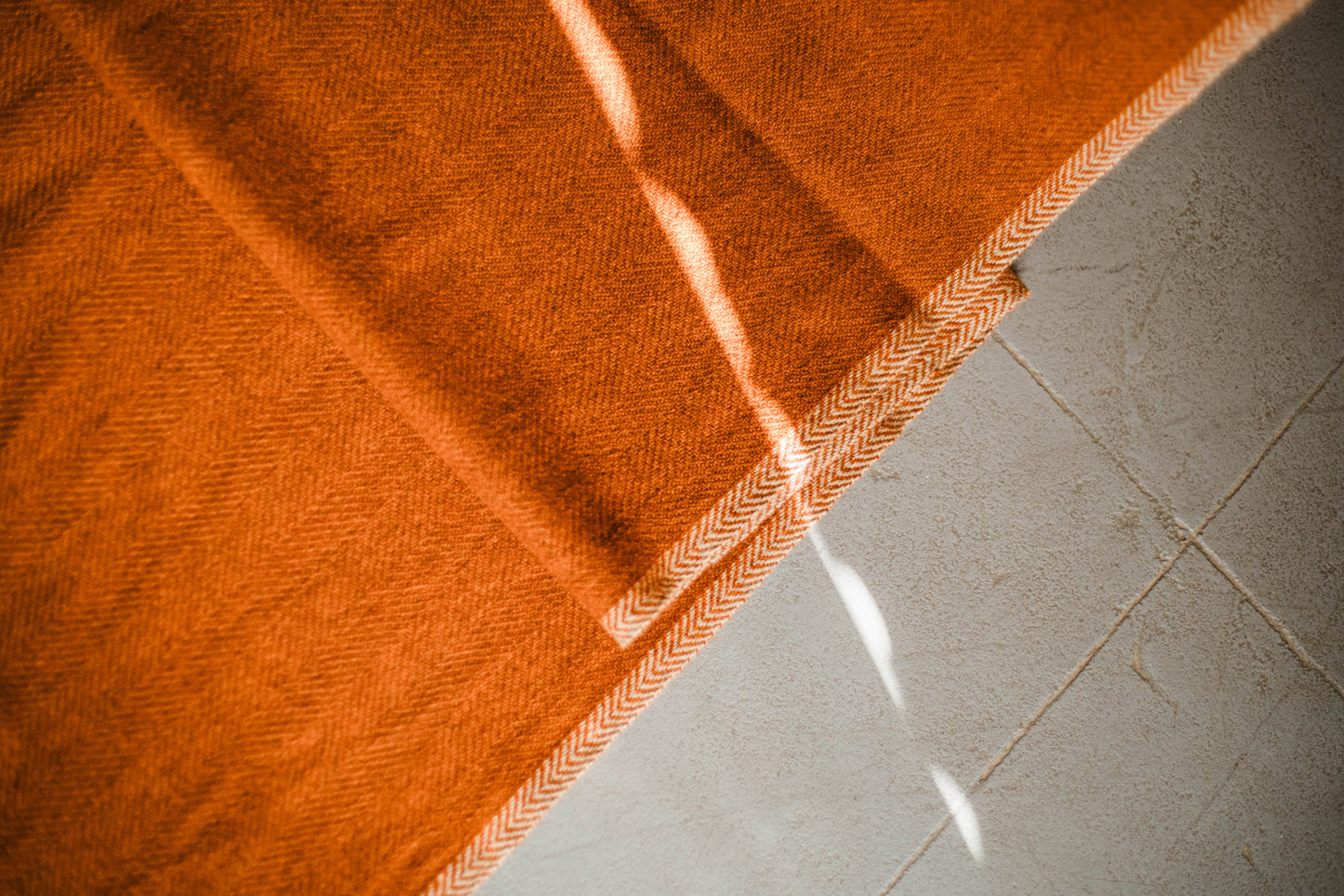 Gyantse Meadow Yak Wool Throw