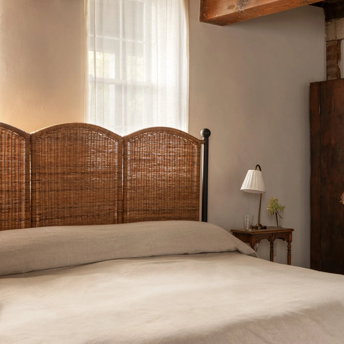 Lacoste Bed