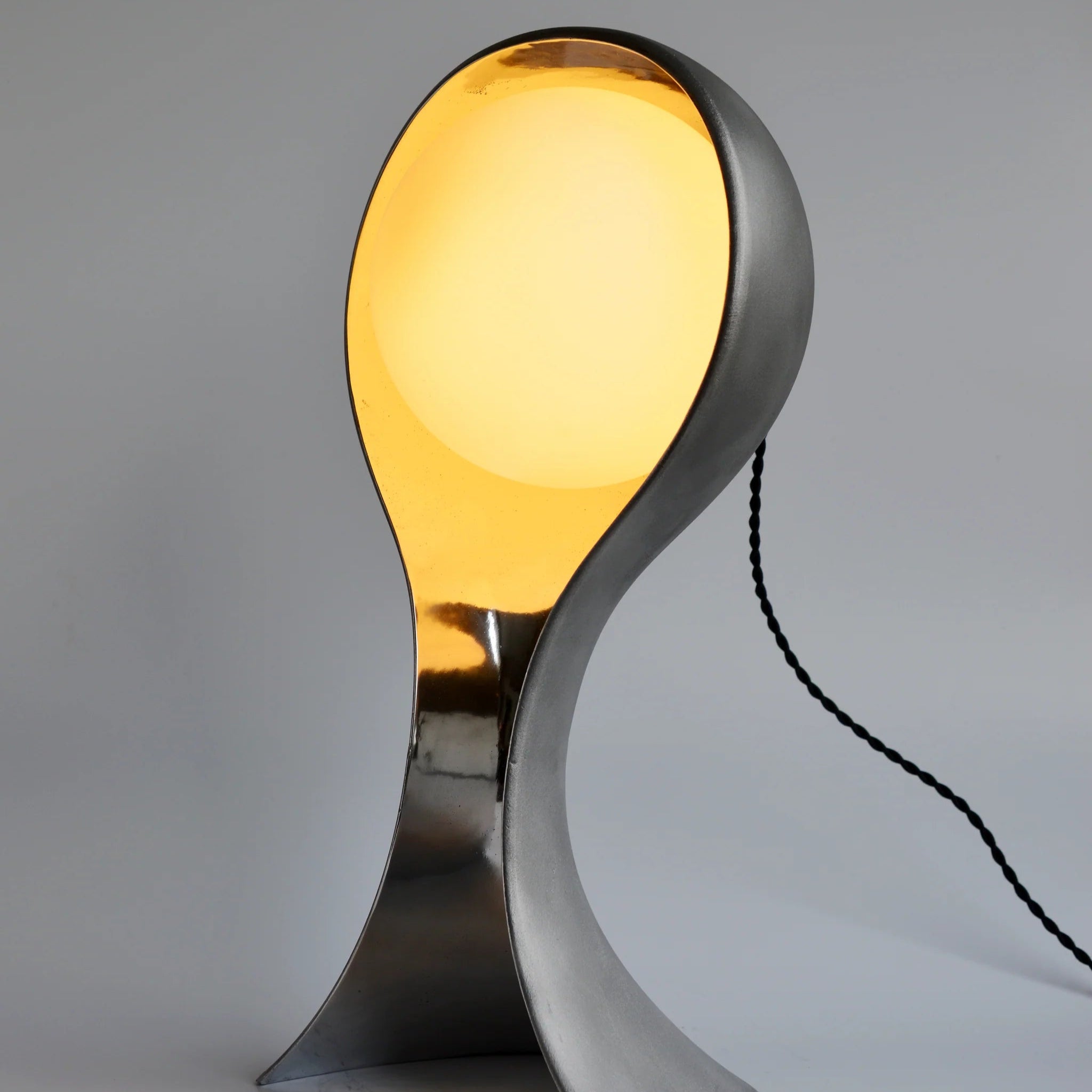 Aluminum Mannequin Lamp