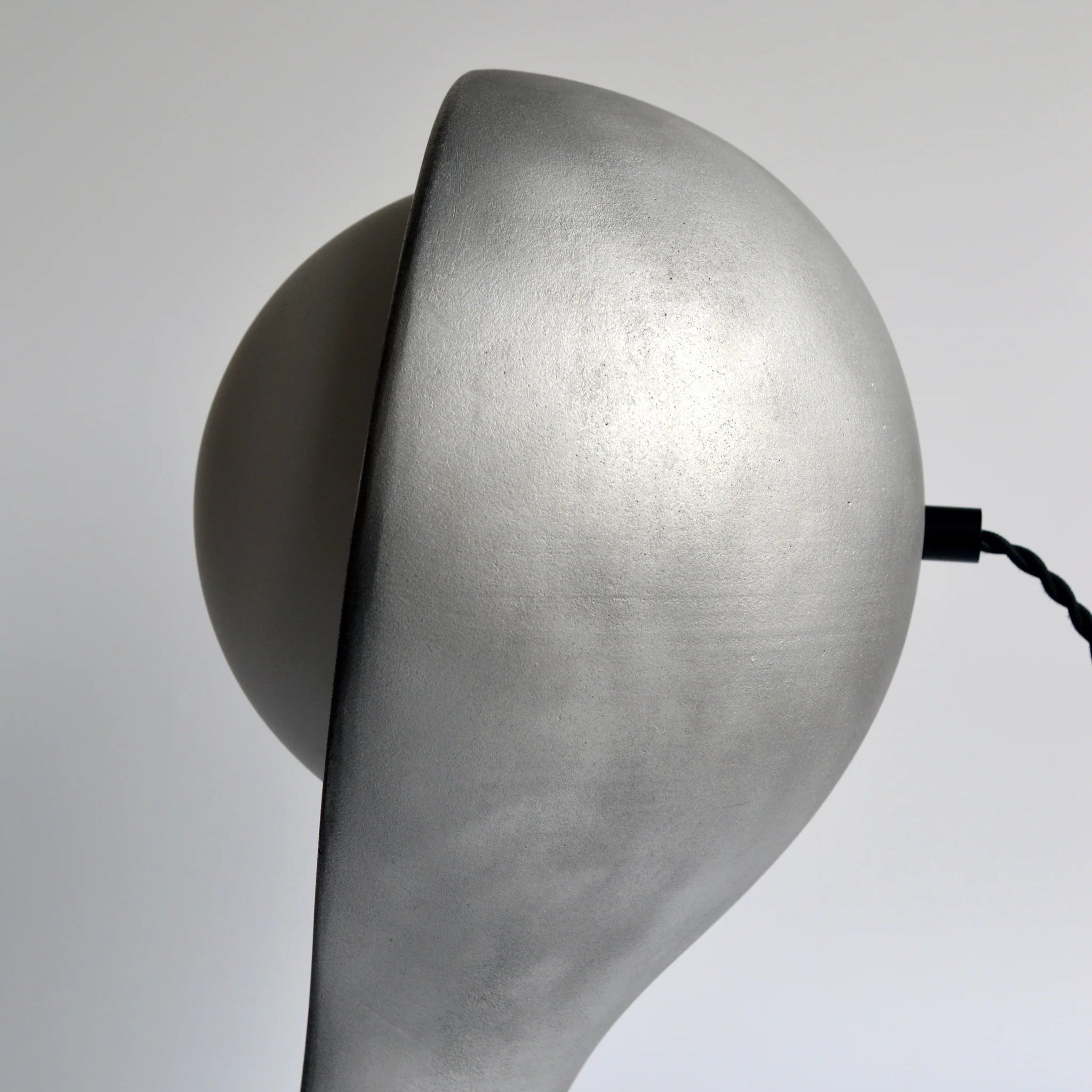Aluminum Mannequin Lamp