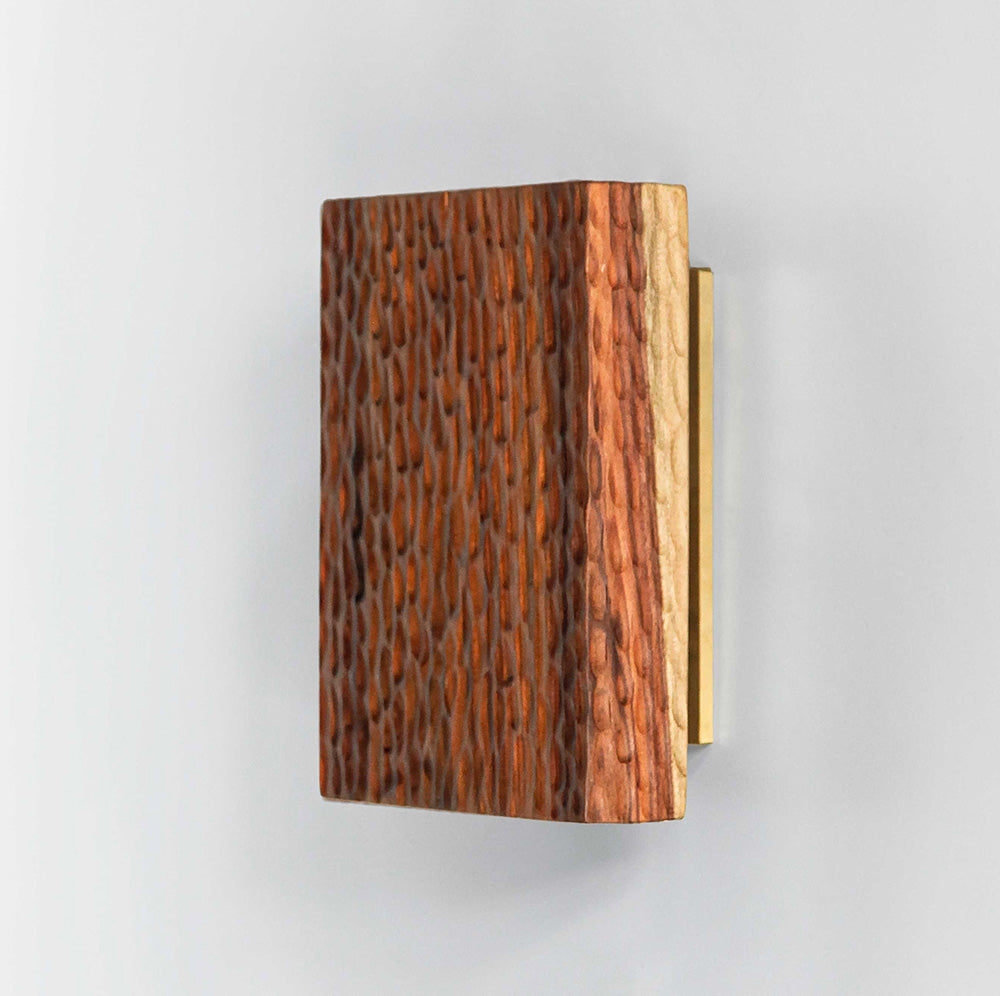 Martillado Sconce