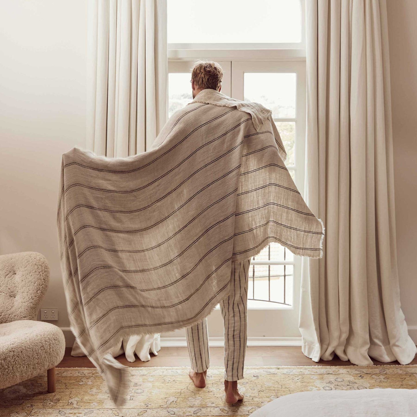 Mira Linen Throw
