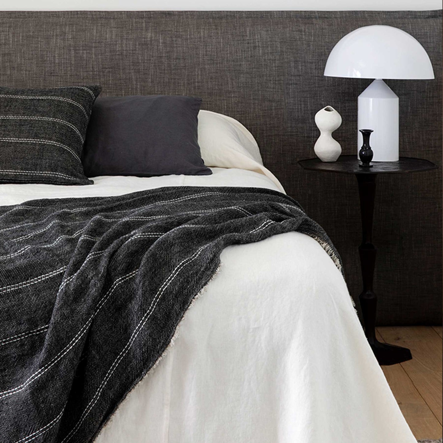 Mira Linen Throw