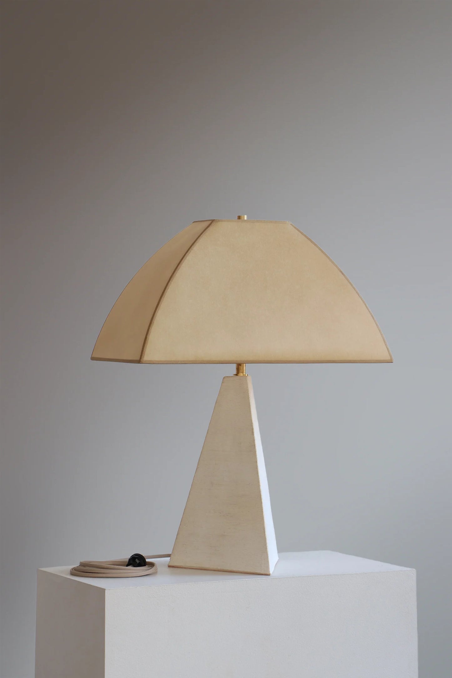 Agnes Lamp