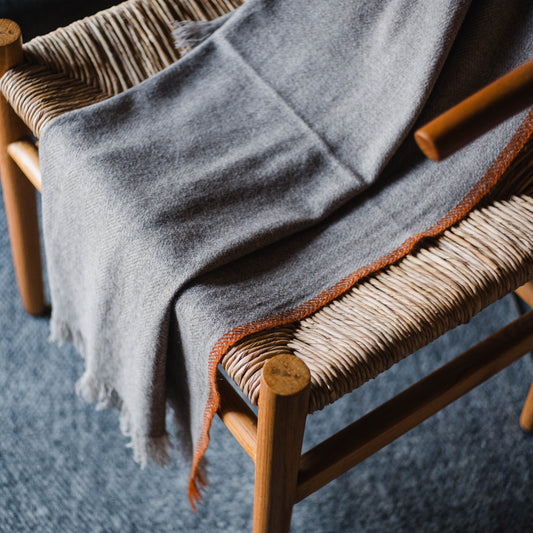 Qomolangma Peak Throw, 100% yak wool