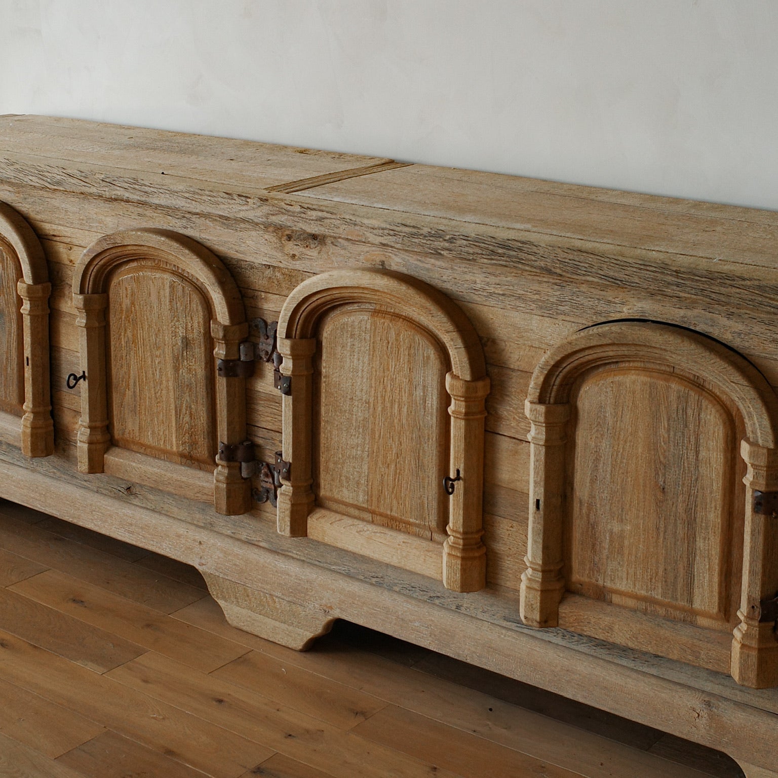French Highboard