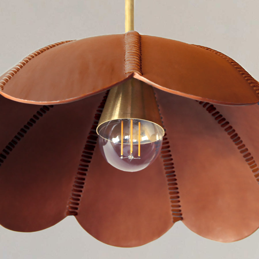 Capa II Almendra Pendant Light