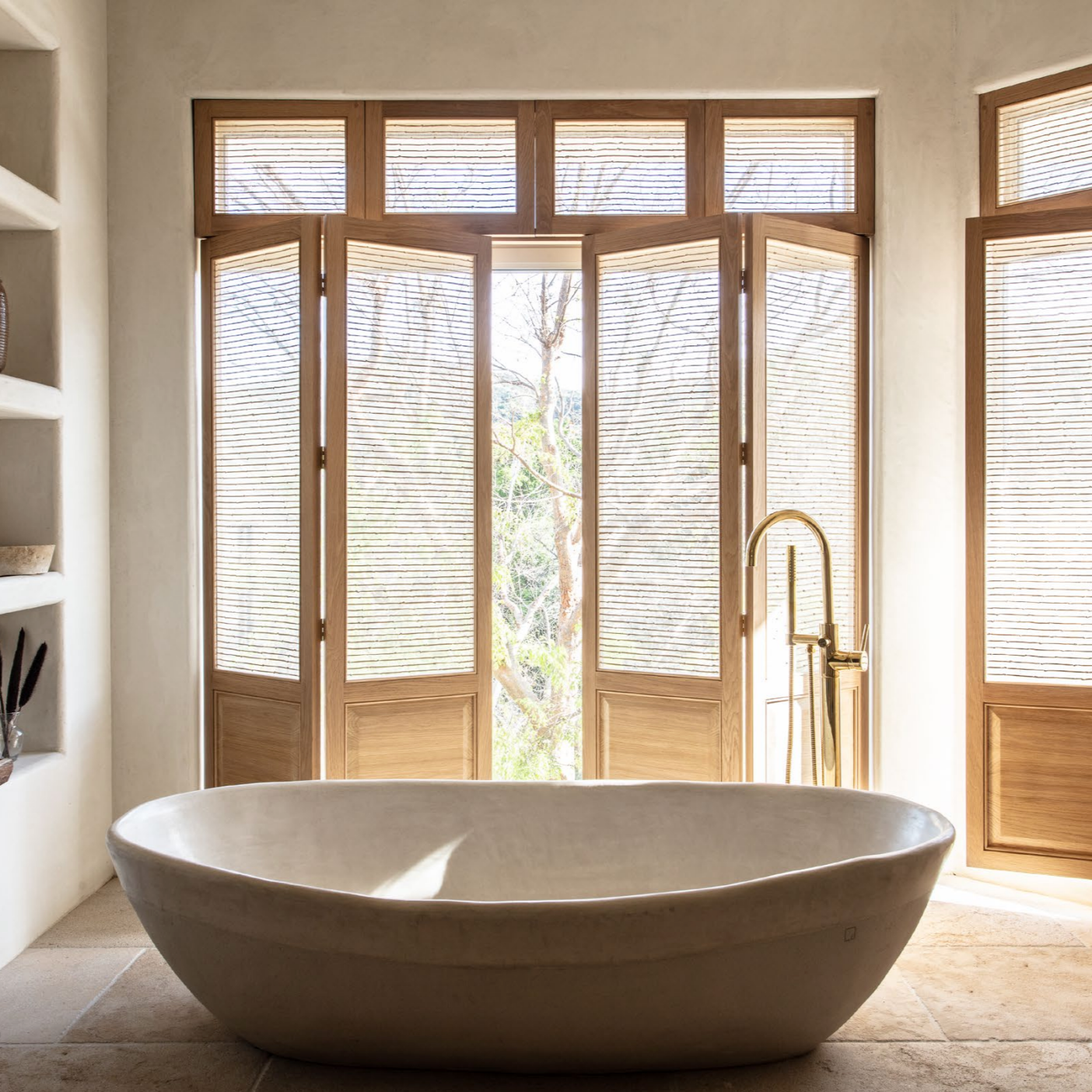 Clay Series Bathtub