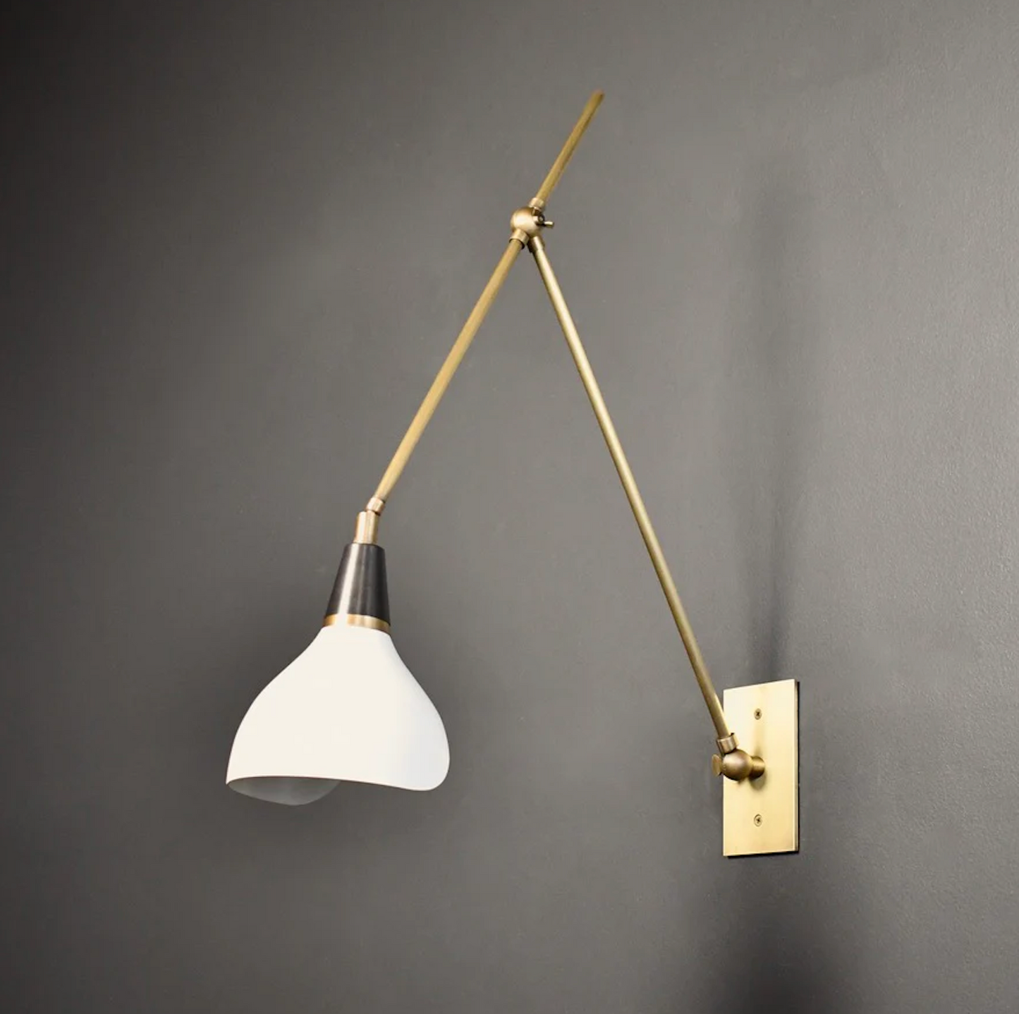 Torno Wall Lamp