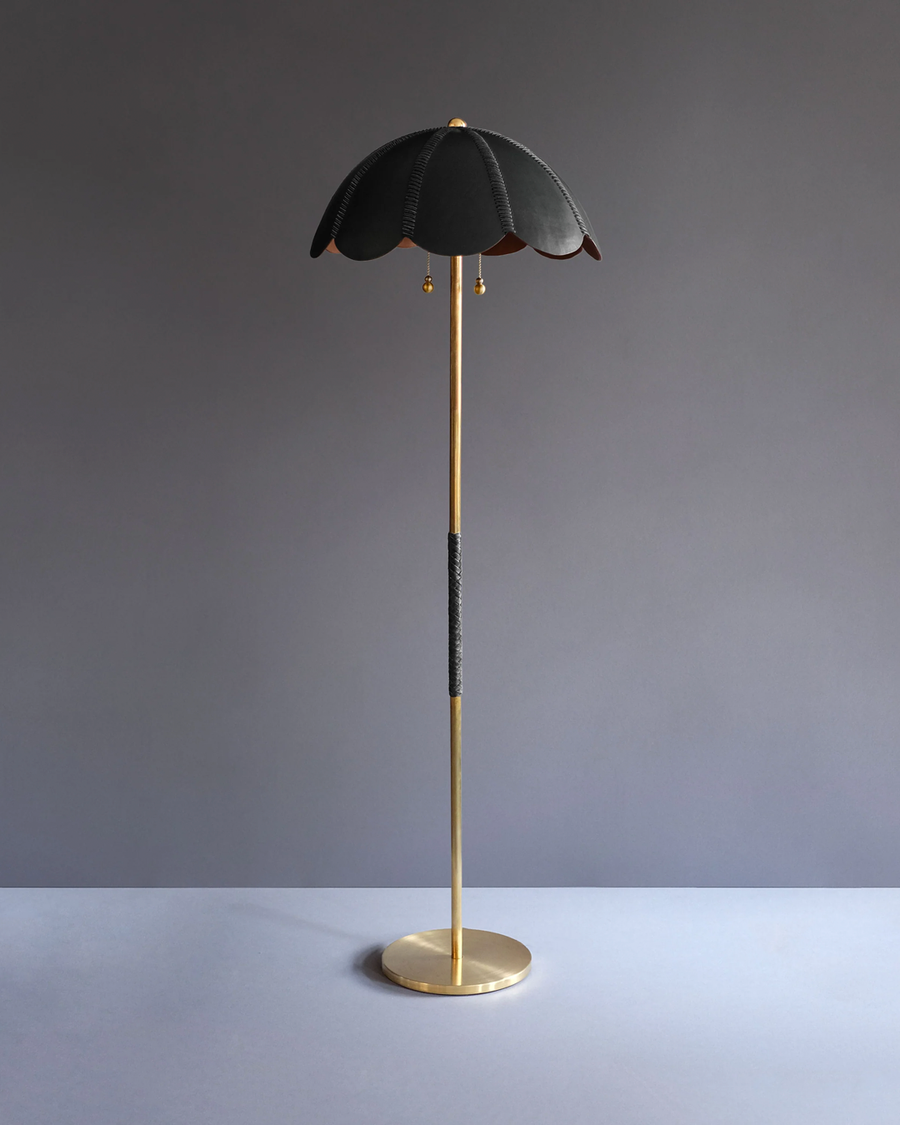 Capa Negro Floor Lamp