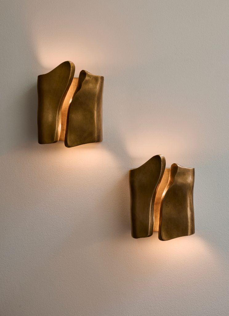 Capullo Sconce