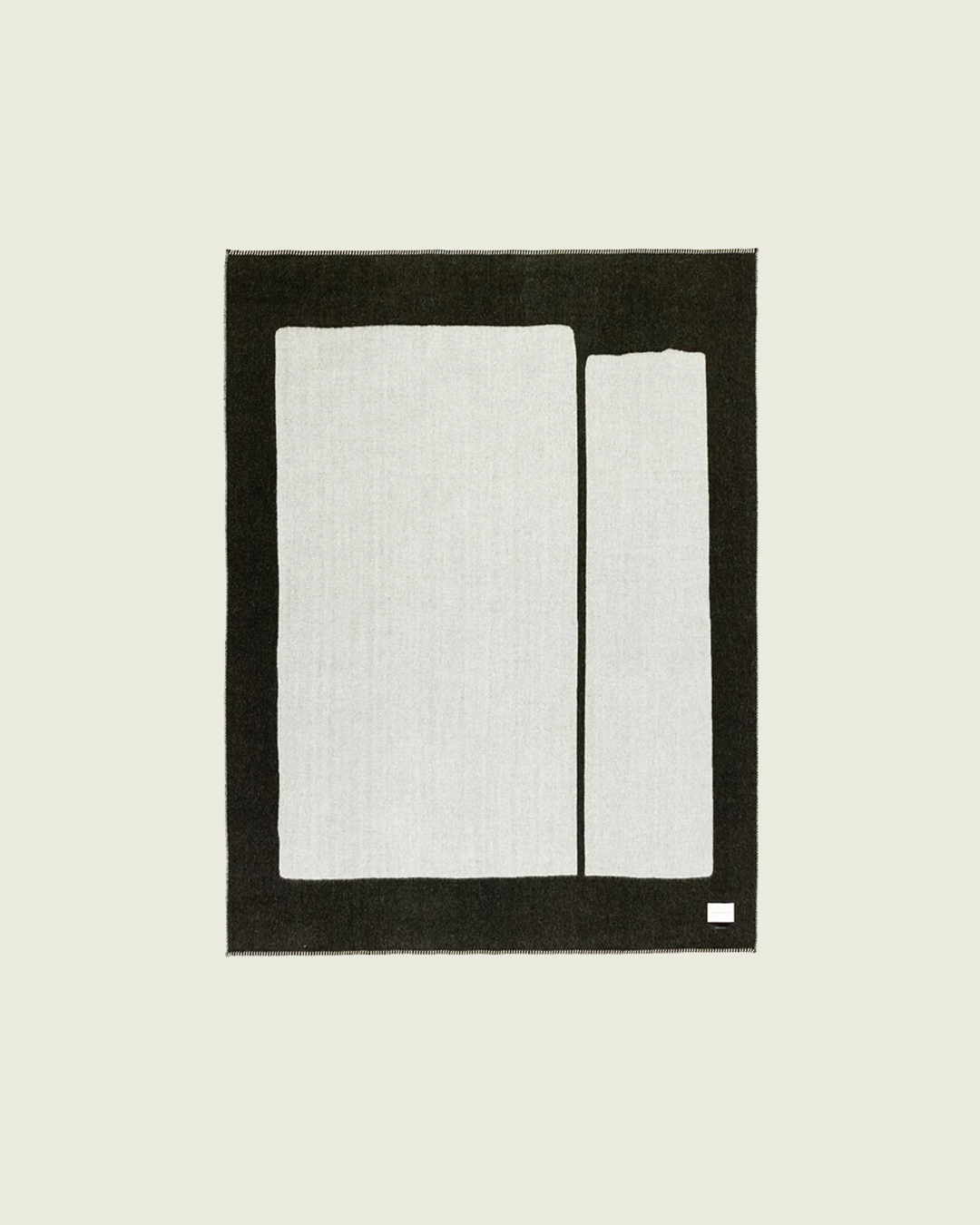 Generation Reversible Throw Black