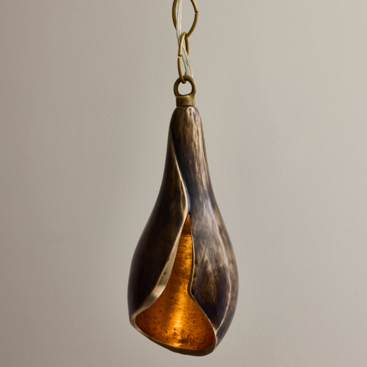 Lirio Pendant