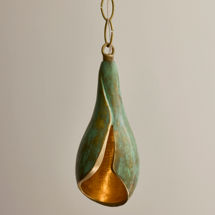 Lirio Pendant