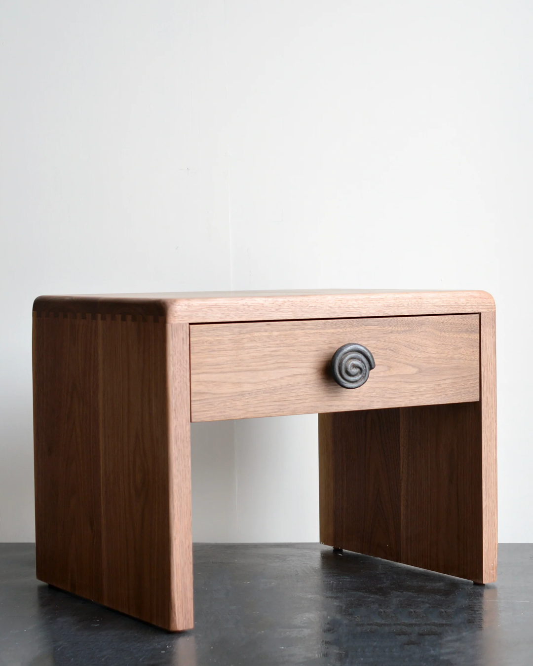THECAZAPROJECT NS-1 Nightstand - Thumbnail 4