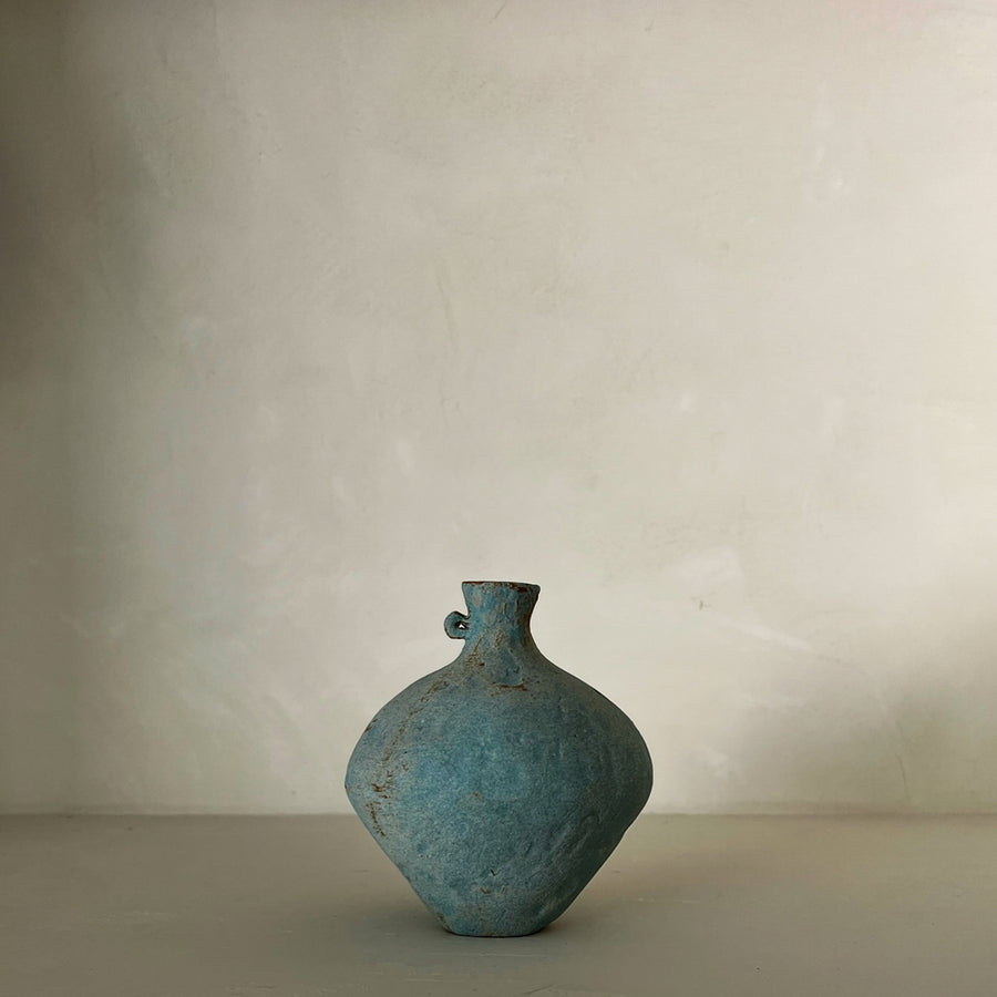 Medium Vase by Nobue Iberaki