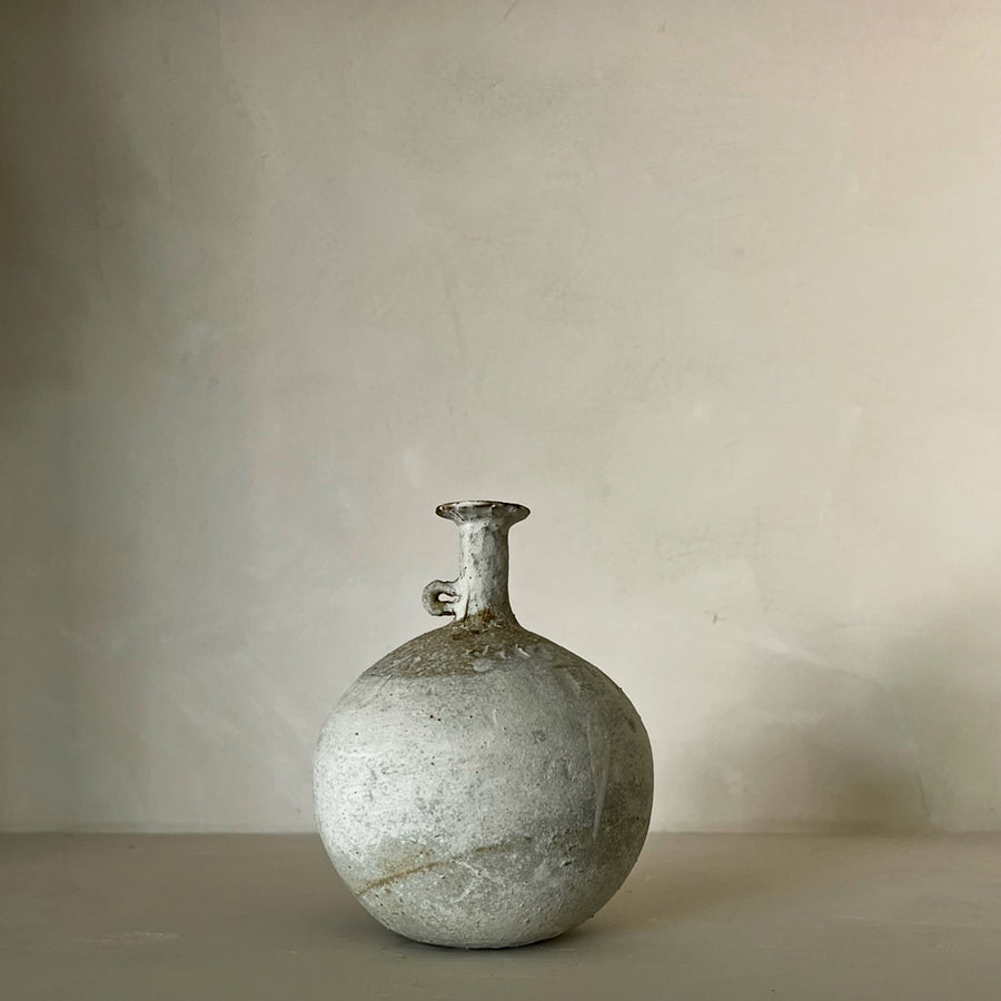 Large Vase by Nobue Iberaki