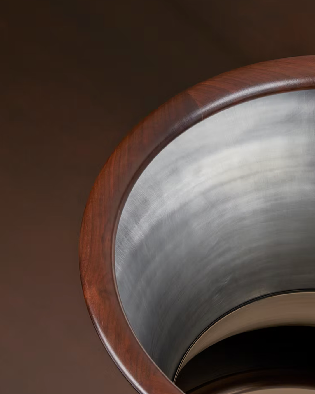 Loulou Table