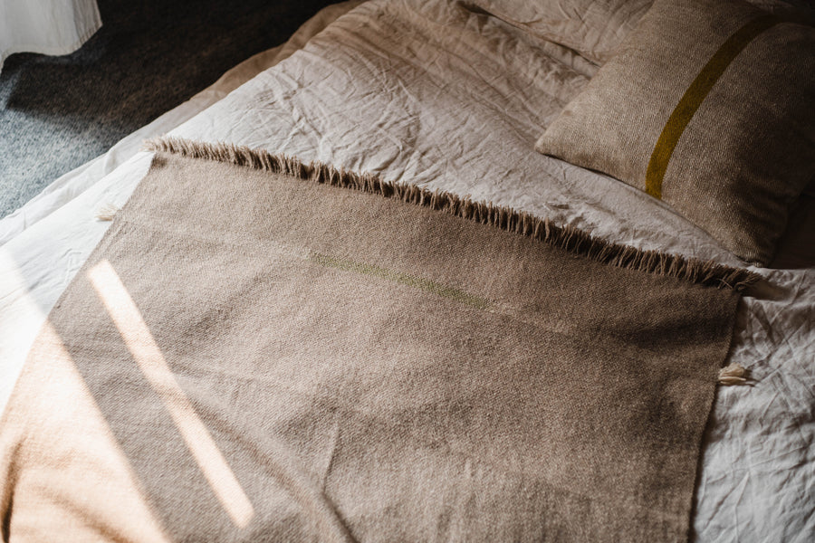 Ulaanbataar Throw, 100% cashmere