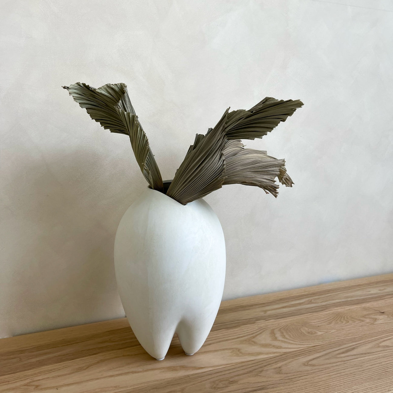 Sumo Vase, Slim - White